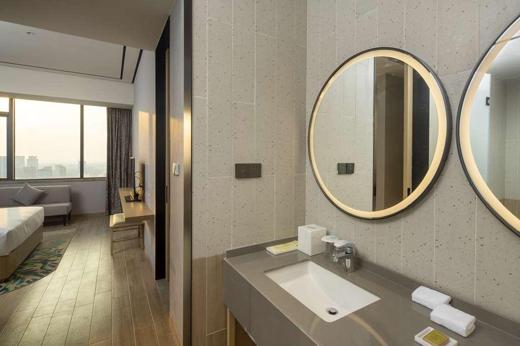 Hilton Garden Inn Changde Dingcheng Room photo
